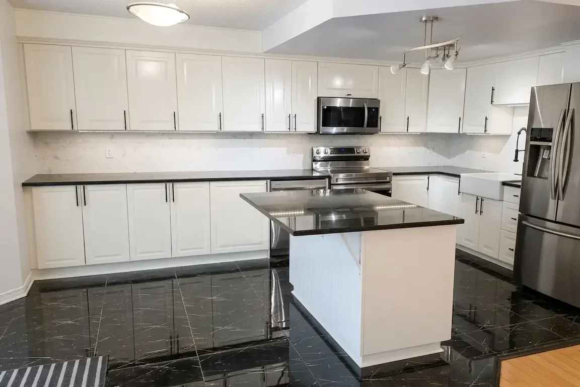 Backsplash installation — photo 10