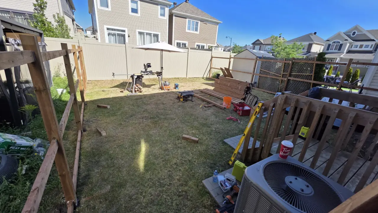Backyard fence and gate in Stittsville — photo 4